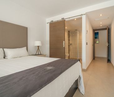 Detached Villa · San Pedro de Alcántara - Photo 4