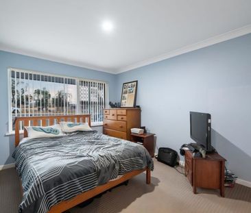 Neat and Comfortable Family Home| Unfurnished - Photo 3