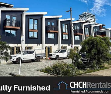 EXECUTIVE FULLY FURNISHED INNER CITY BRAND NEW APARTMENT! - Photo 4