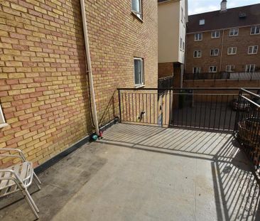 2 bedroom apartment to rent - Photo 6