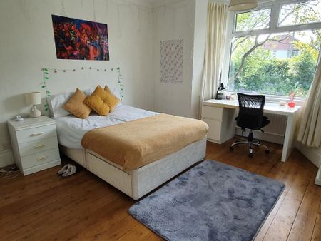 5 bedroom terraced bungalow to rent - Photo 3