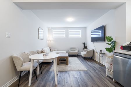 For Lease - 161 Massalia Crescent Unit# B, Orleans - Cumberland and Area, Ontario - Photo 4