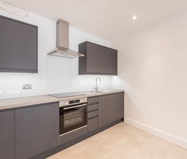 1 Bed Flat, Connect House, CR0 - Photo 4