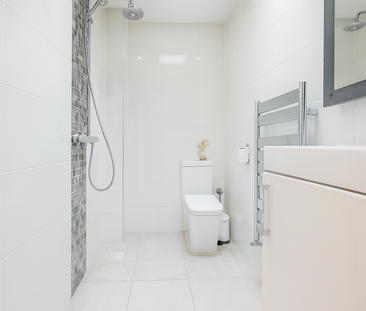 3 bedroom semi-detached house to rent - Photo 5