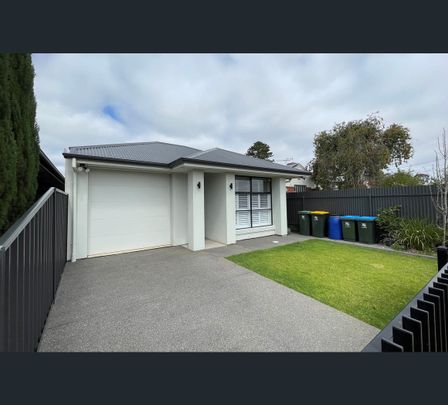 1a Simpson Avenue, Devon Park, SA 5008 - Photo 1
