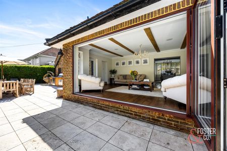 Tongdean Lane, Withdean, Brighton - Photo 2