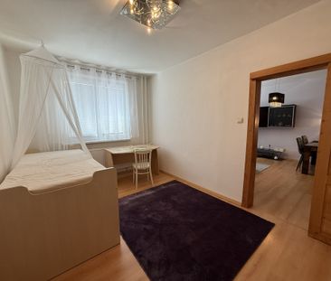 MAGURSKÁ ulica - slnečný, kompletne zariadený 3 izbový byt v žiadan... - Photo 5