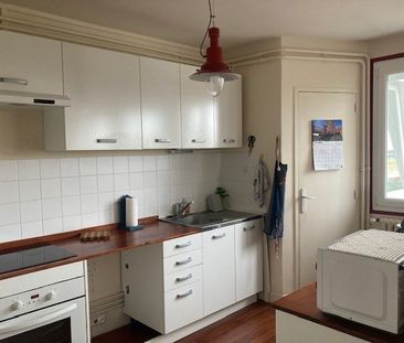 Location Appartement 74m² GRANVILLE 50400 - Photo 3