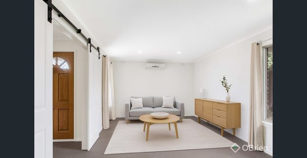 Modern Single Level Living - Photo 1