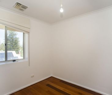 4/1 South Street, Henley Beach - Photo 6