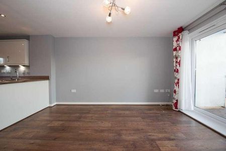 Christie Lane, Salford, M7 - Photo 2