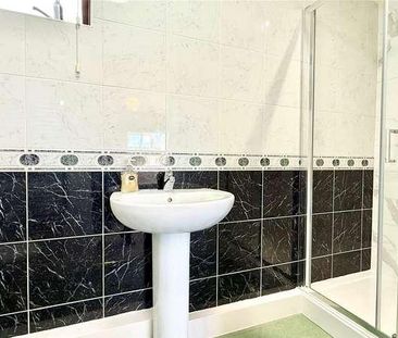 The Bungalow, Nestings, Jigs Lane North, Warfield, Bracknell, Berks... - Photo 4