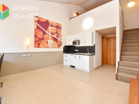 Pronájem bytu 2+kk 42 m2 - Photo 1