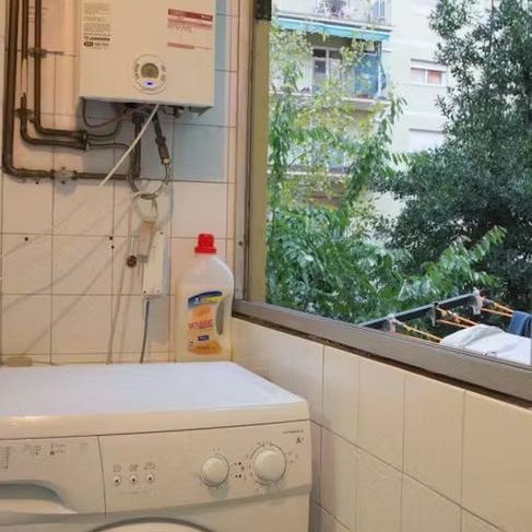 Gran Via de les Corts Catalanes, Barcelona, Catalonia 08004 - Photo 1