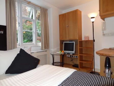 Flat 01 Cartwright Gardens, Bloomsbury WC1H 9EH - Photo 2