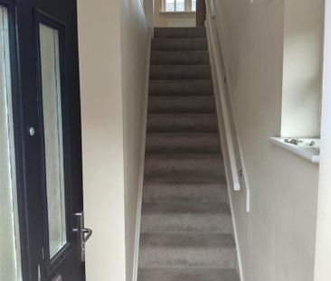 2 bedroom flat to rent - Photo 6