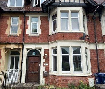 6 bedroom semi-detached house to rent - Photo 4