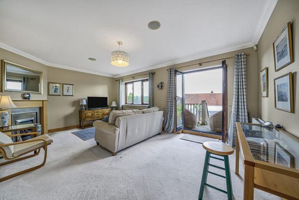 2 bedroom house to rent - Photo 1