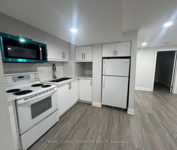 552 Monteith Avenue S #Bsmnt - Photo 3