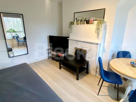 Bright and airy, tastefully decorated & superbly located in SE1 - Photo 3