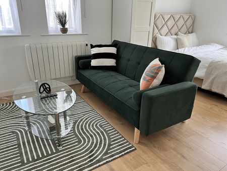 Studio Flat, Vicars Bridge Close, HA0 - Photo 5