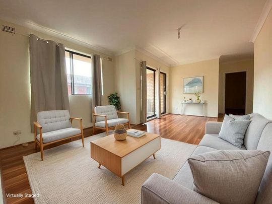 Spacious 2-Bedroom Unit with Car Space in Convenient Auburn Location - Photo 1