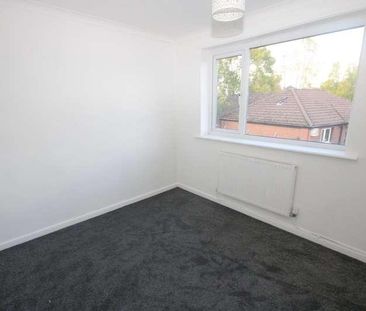 Oldfield Crescent, CH4 - Photo 4