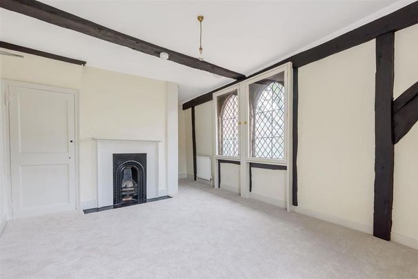 5 bedroom detached house to rent - Photo 1