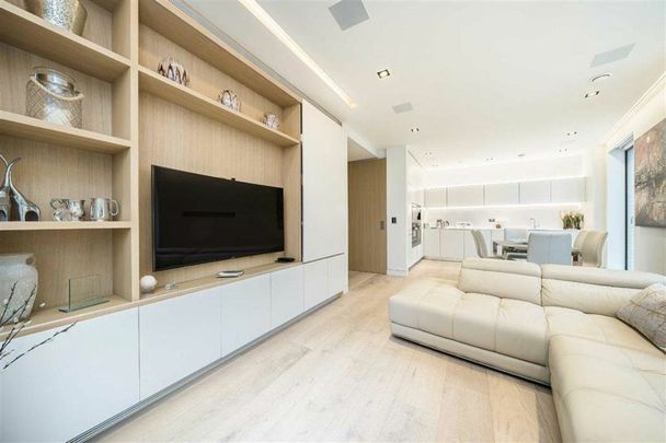 Duchess Walk, Shad Thames, SE1 - Photo 1