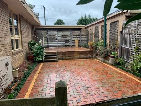 27 Meryl Street, Doncaster East - Photo 4