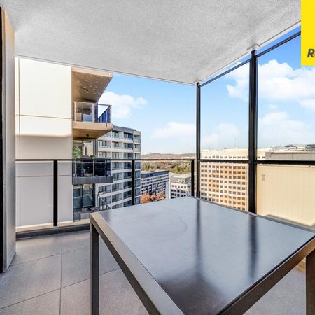 Fully Furnished Unit With Sensational City Views - Photo 3