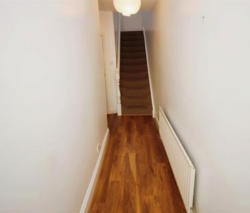2 bedroom Maisonette to rent in Beech Grove Terrace, Crawcrook, Tyn... - Photo 4