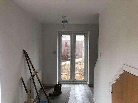 Luton, LU4 - Photo 2