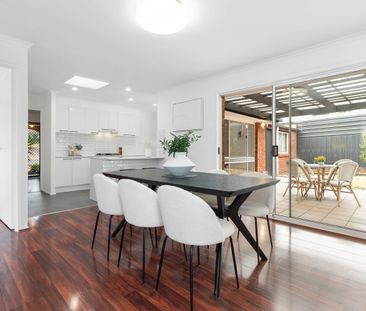 LIGHT & BRIGHT THROUGHOUT - Photo 5