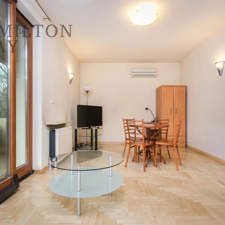 Wyjątkowe jasne mieszkanie z dużym tarasem i ochroną - Photo 1