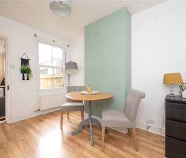 2 bedroom terraced house to rent - Photo 6