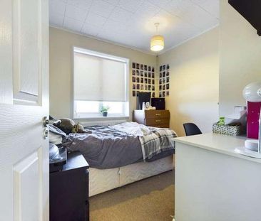 Staplefield Drive, Brighton, BN2 - Photo 6