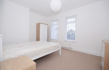 103 Donegall Avenue, Belfast BT12 6LT - Photo 5