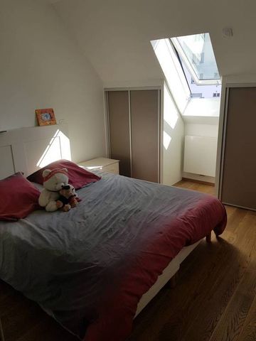 Location Appartement 4 pièces 87m² ANNECY 74000 - Photo 3