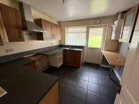 Bankside, Ammanford, SA18 - Photo 3