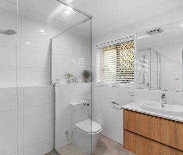 Stylish Family Haven Within Walking Distance to John Paul College - Photo 1