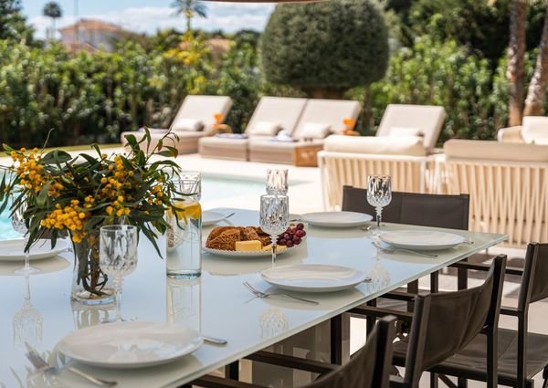 4 bedroom luxury Villa for rent in El Paraíso, Andalusia