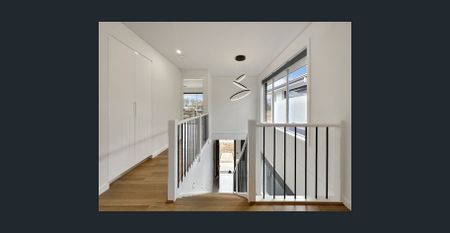 Brand New Luxury Family Home in Riverstone - Photo 4