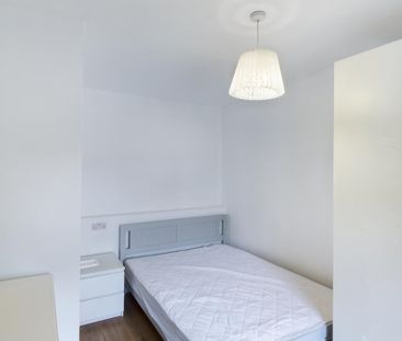 4 bedroom house to rent - Photo 4