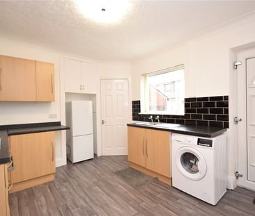 2, Brooklyn Avenue, Armley, Leeds, LS12 2BS - Photo 3