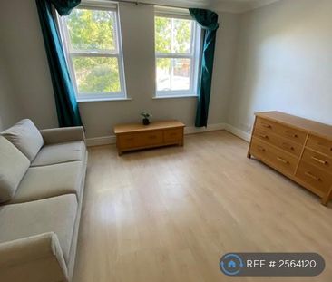 2 bedroom flat to rent - Photo 1