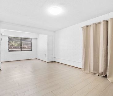 1/33 Leonard Street, 4102, Woolloongabba Qld - Photo 2