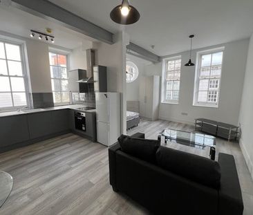 1 Bed Flat, Kirkgate Lofts, LS1 - Photo 3