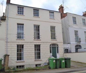 1 bedroom ground floor flat to rent - Photo 3