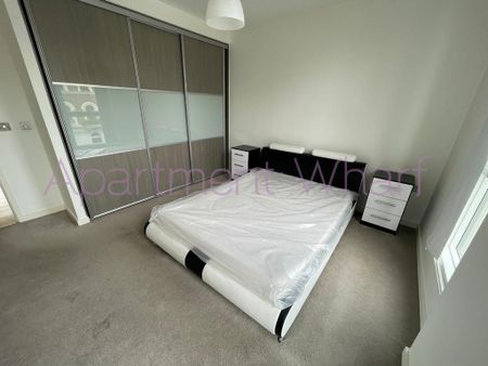 2 bedroom flat to rent - Photo 3